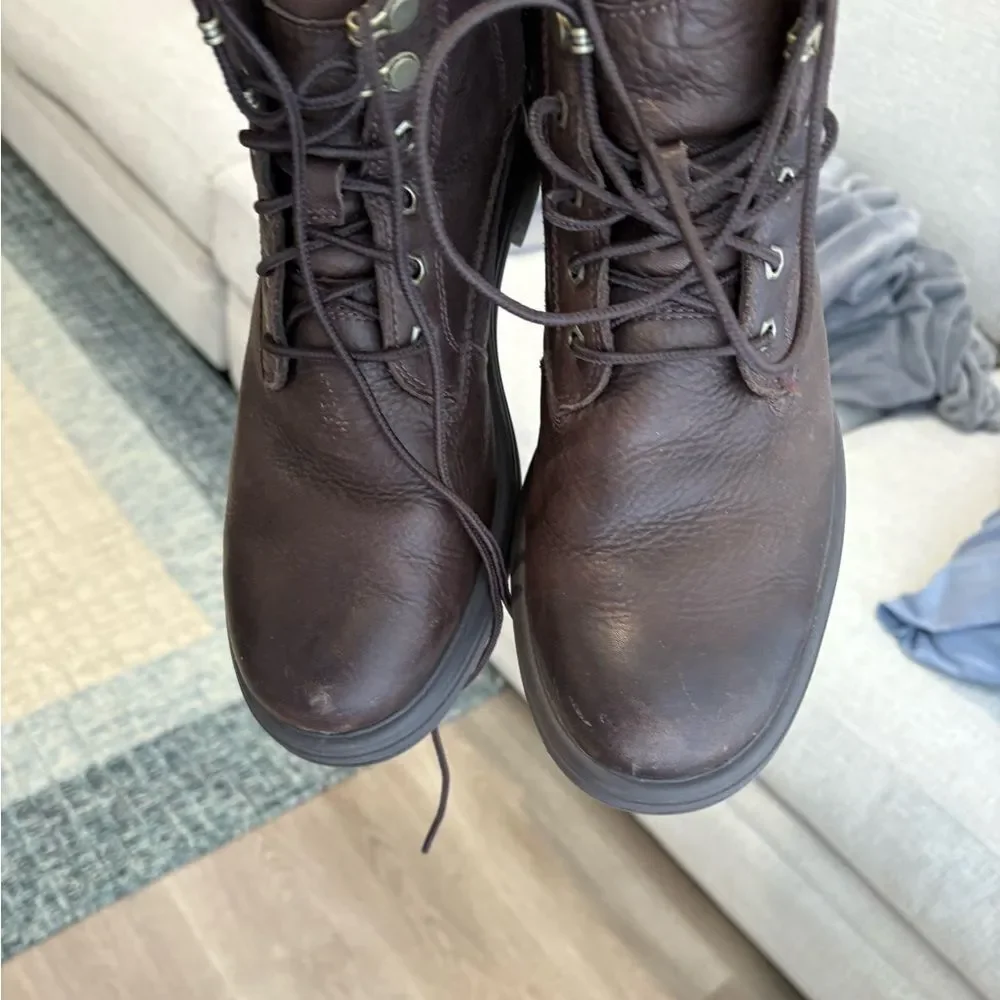 UGG Biltmore Mid Boot Plain Toe